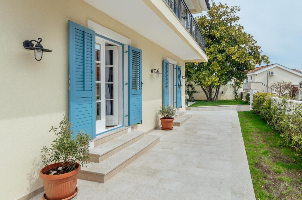 Magnolia Apartments 2 Herceg Novi Buitenkant foto